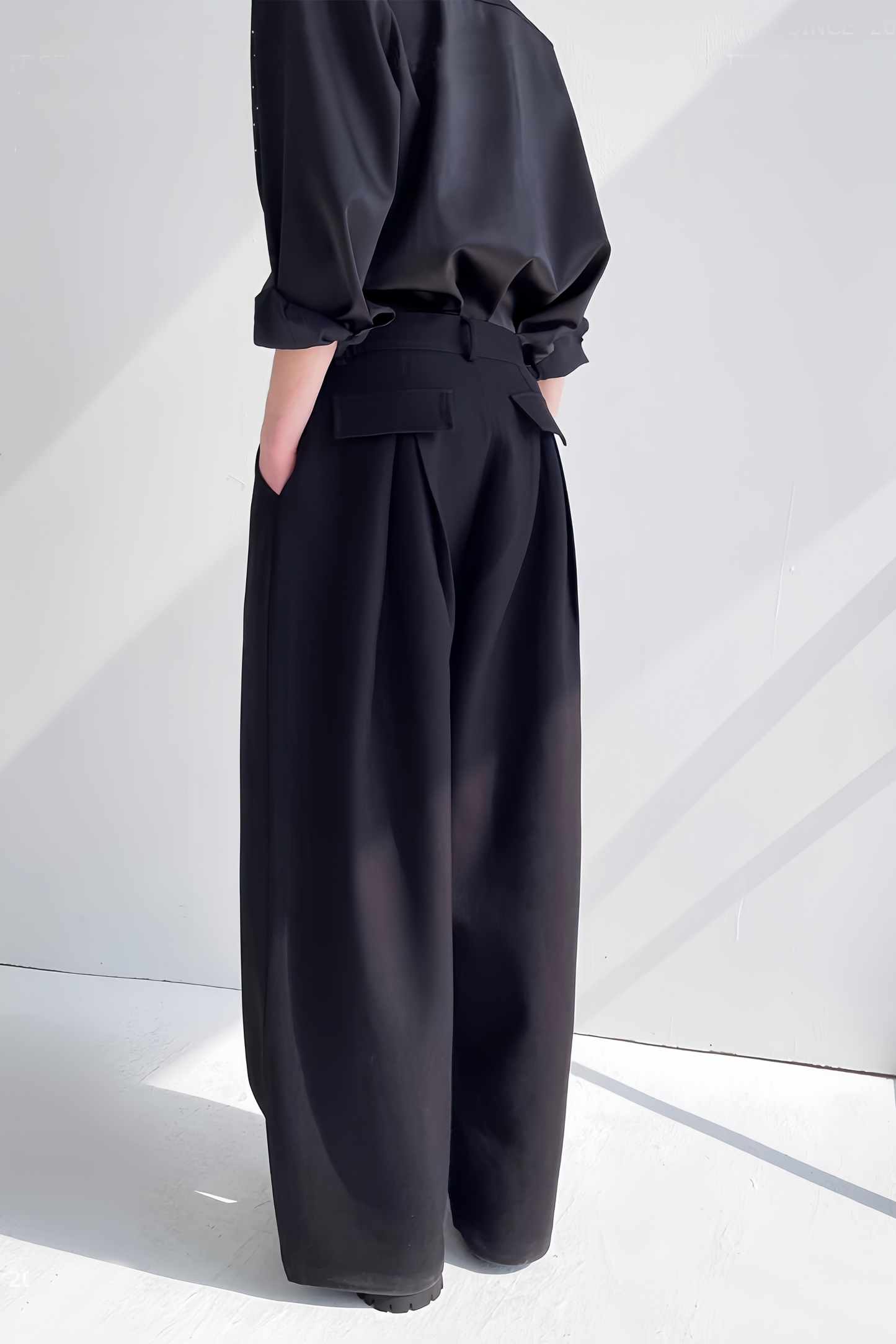 Sacha black loose-fit casual trendy trouser