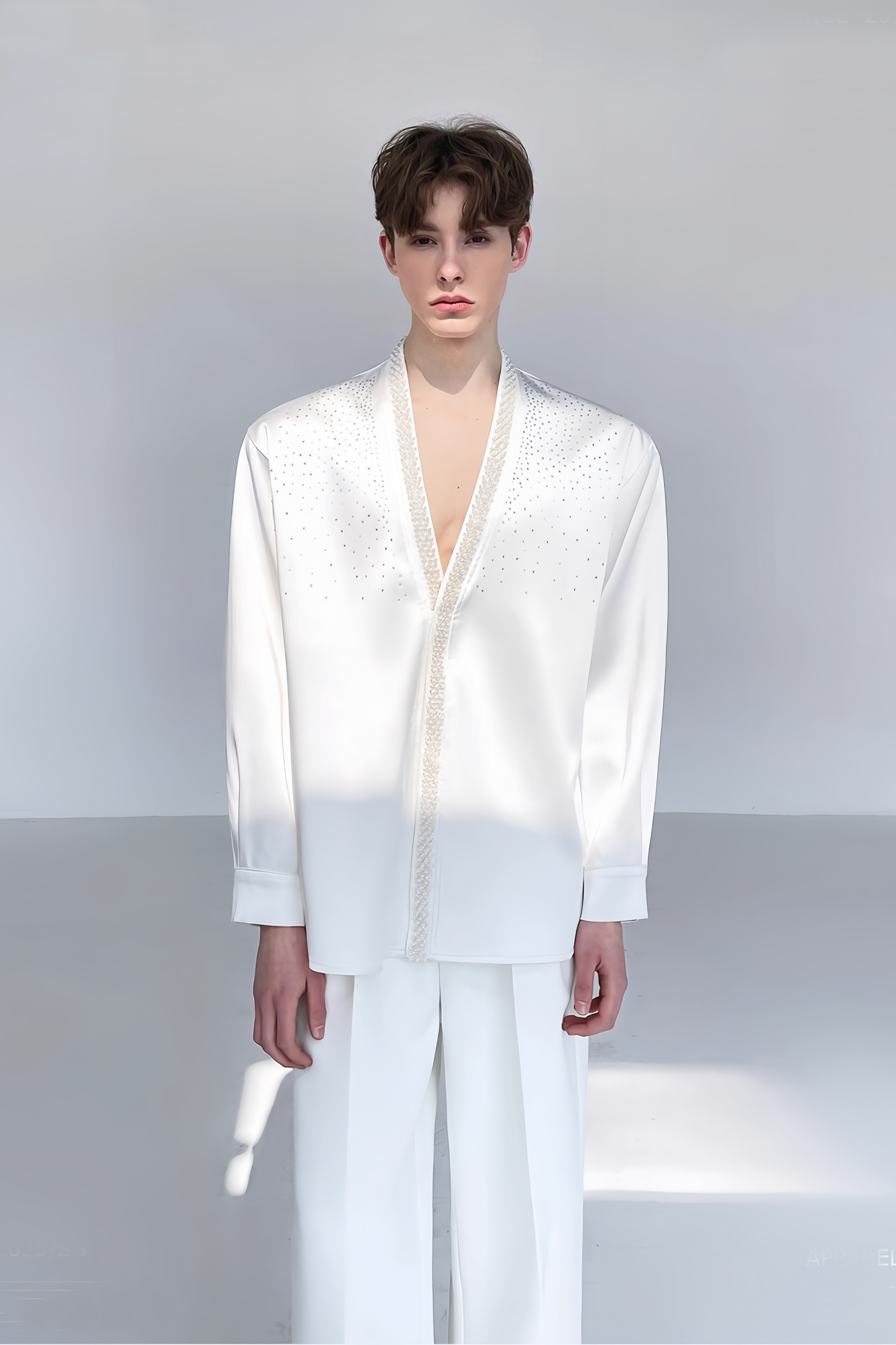 Mohamed white crystal-embellishment shirt