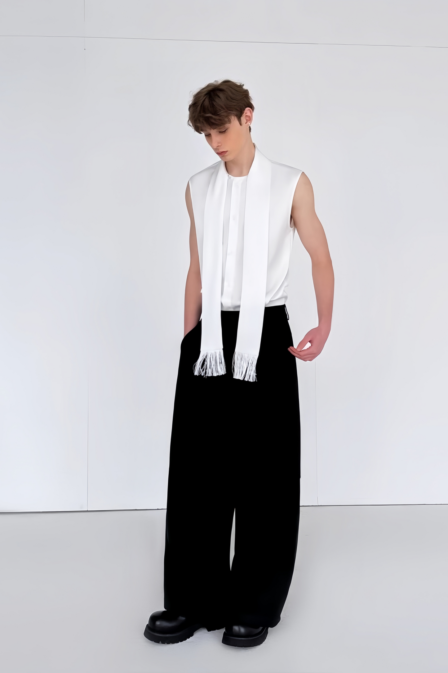 Marius white tassel-tie detail vest