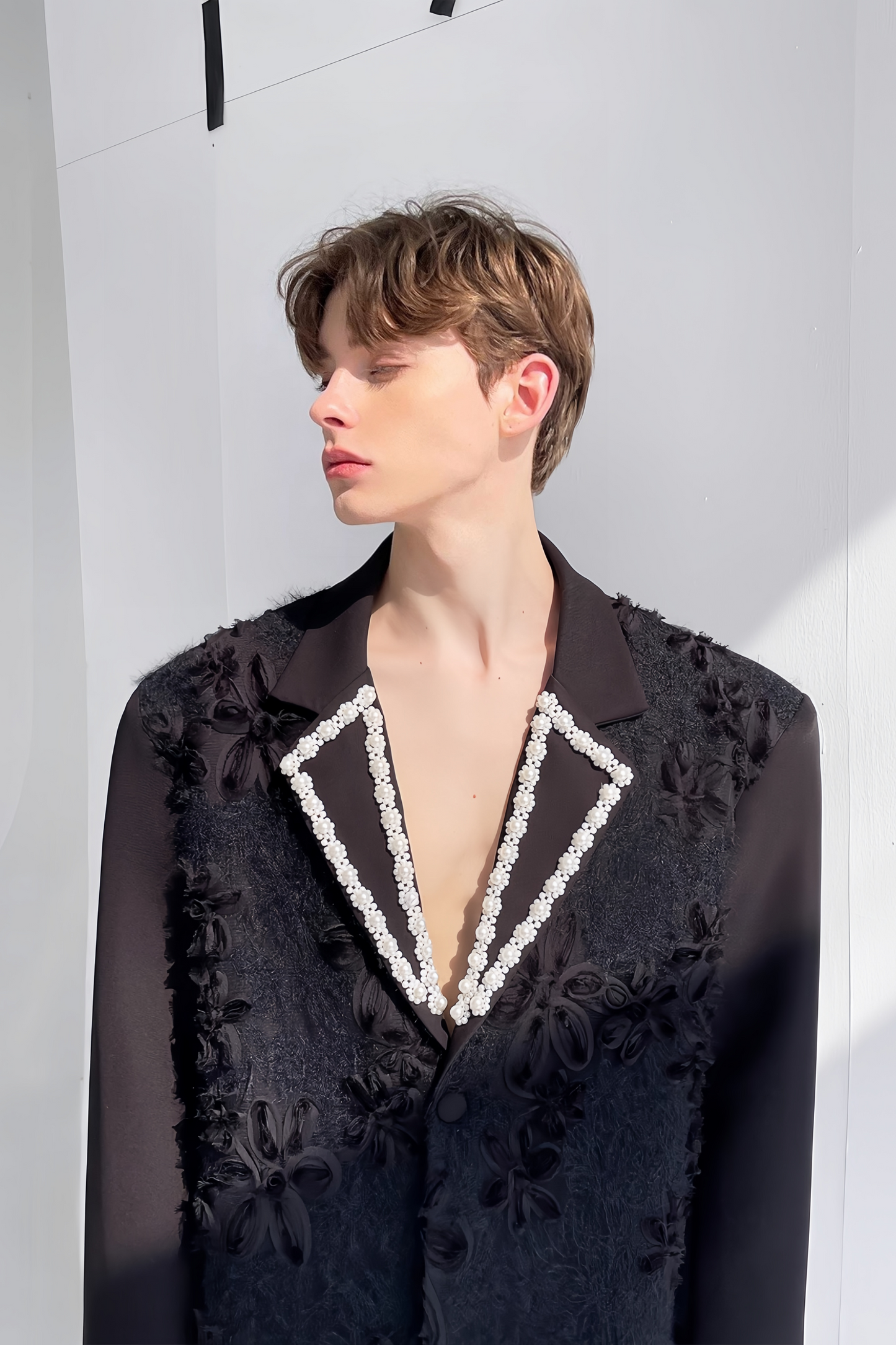 Amir black floral faux-pearl embellishment blazer