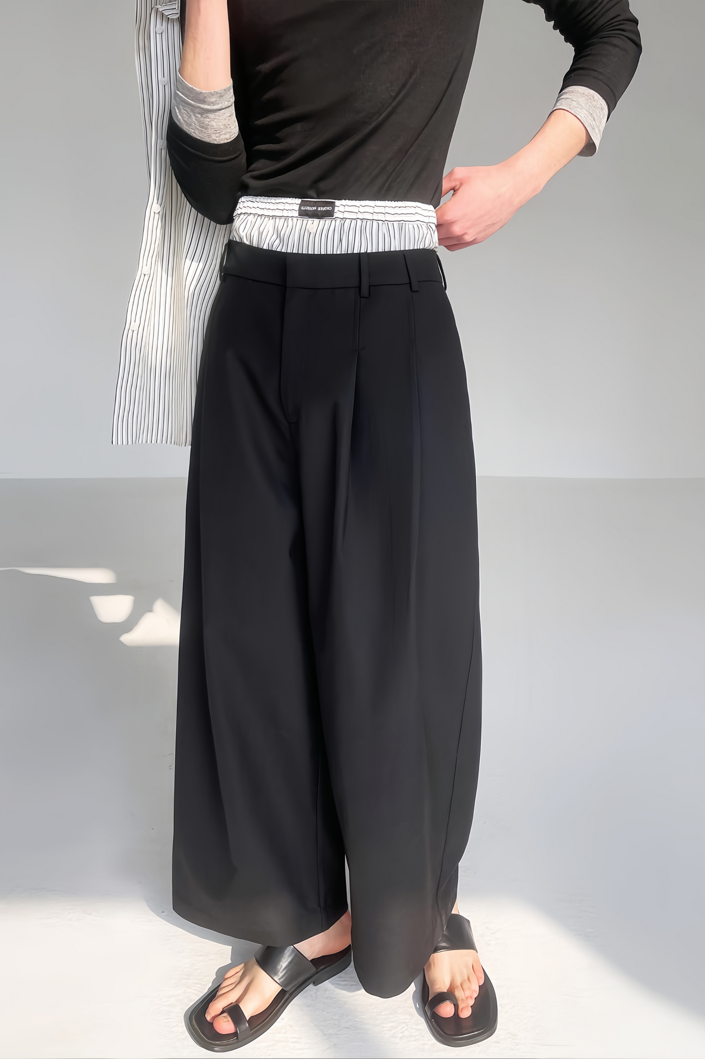 Alexander two-tone waist panel suit