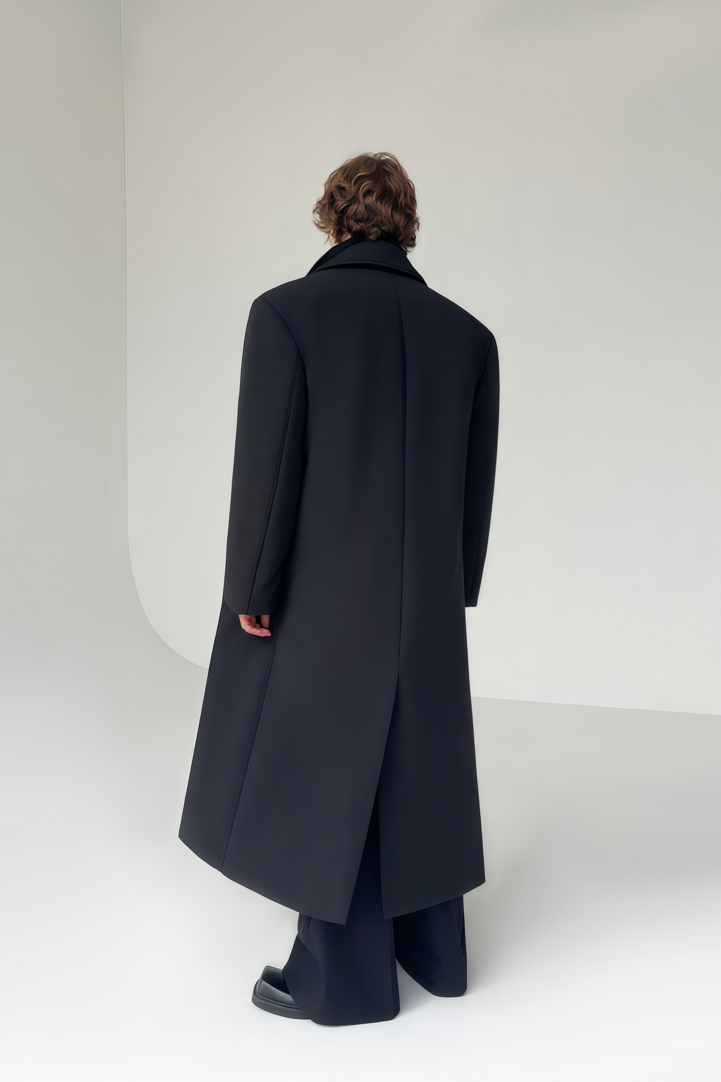 Benedict black maxi coat