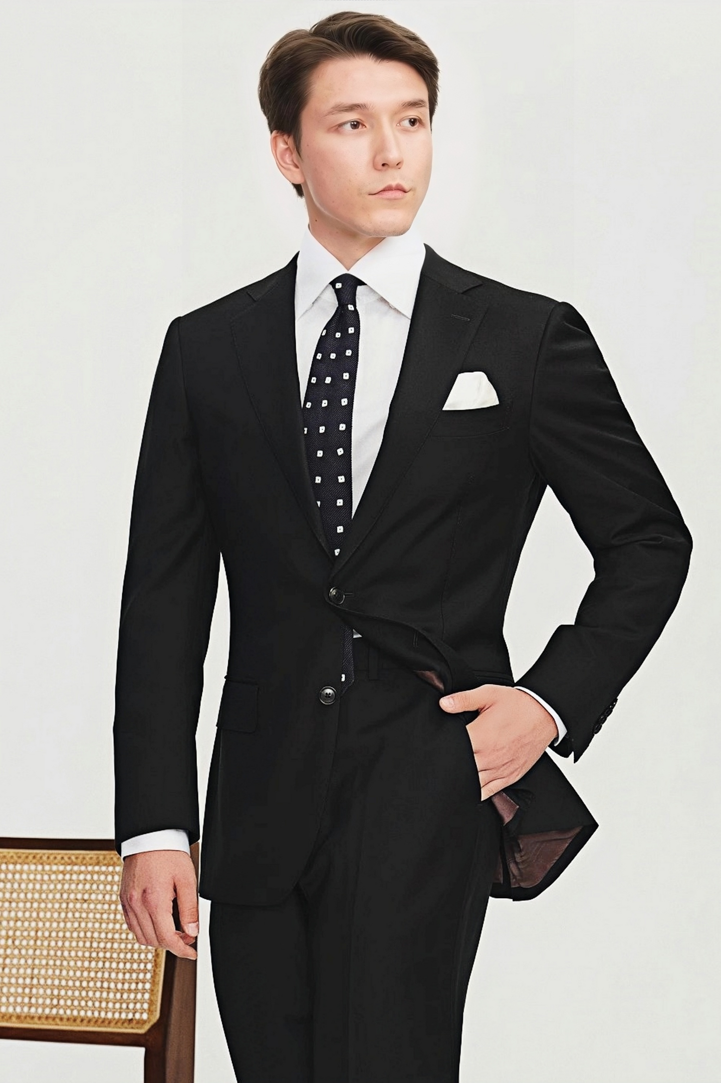 Soren black suit