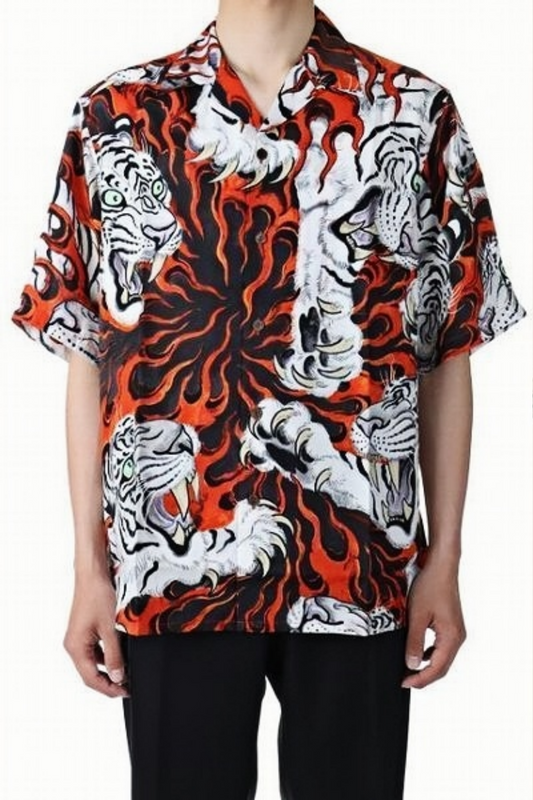 Hyacinthe red classic collared short-sleeve shirt